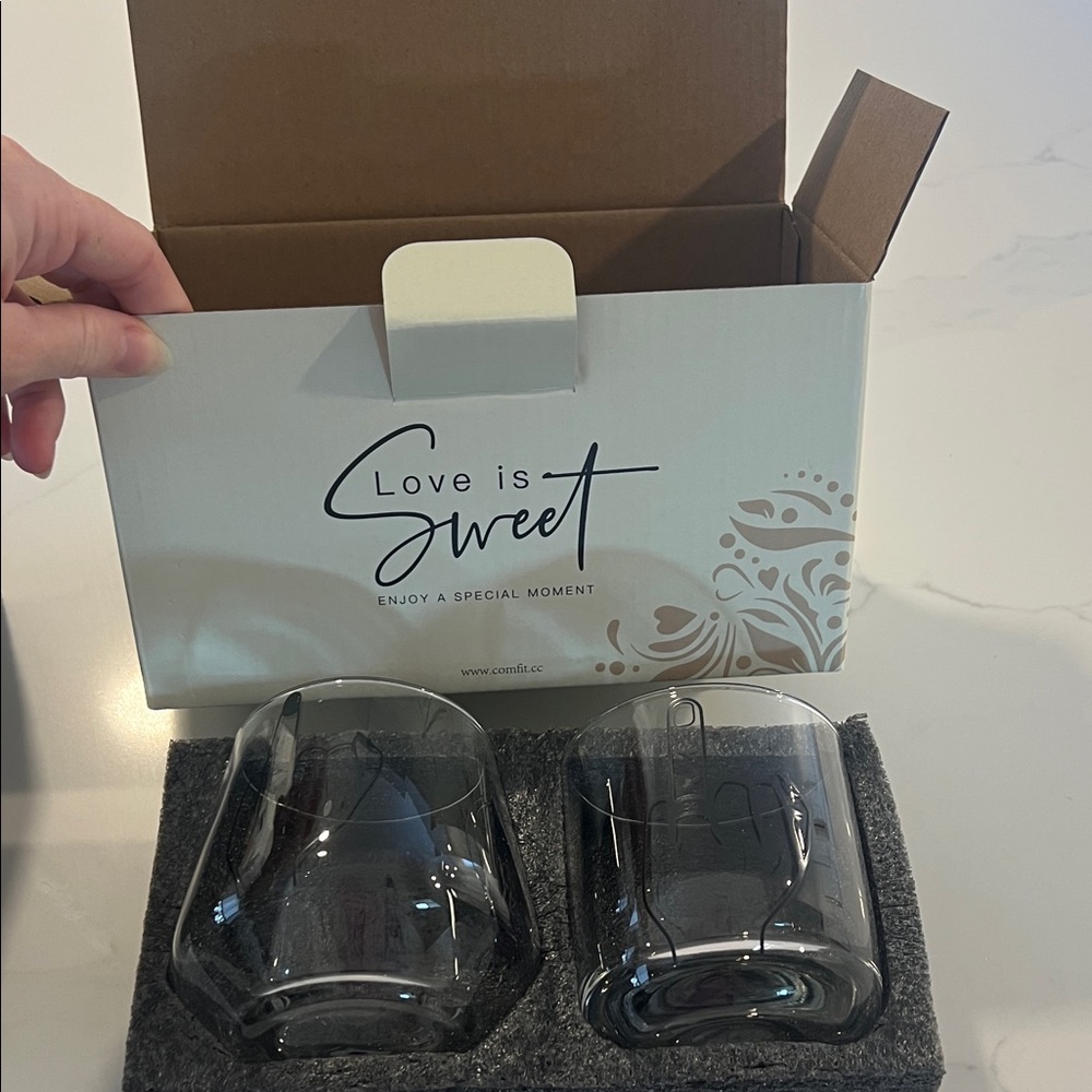 Engagement Glasses - Picture 2 of 2